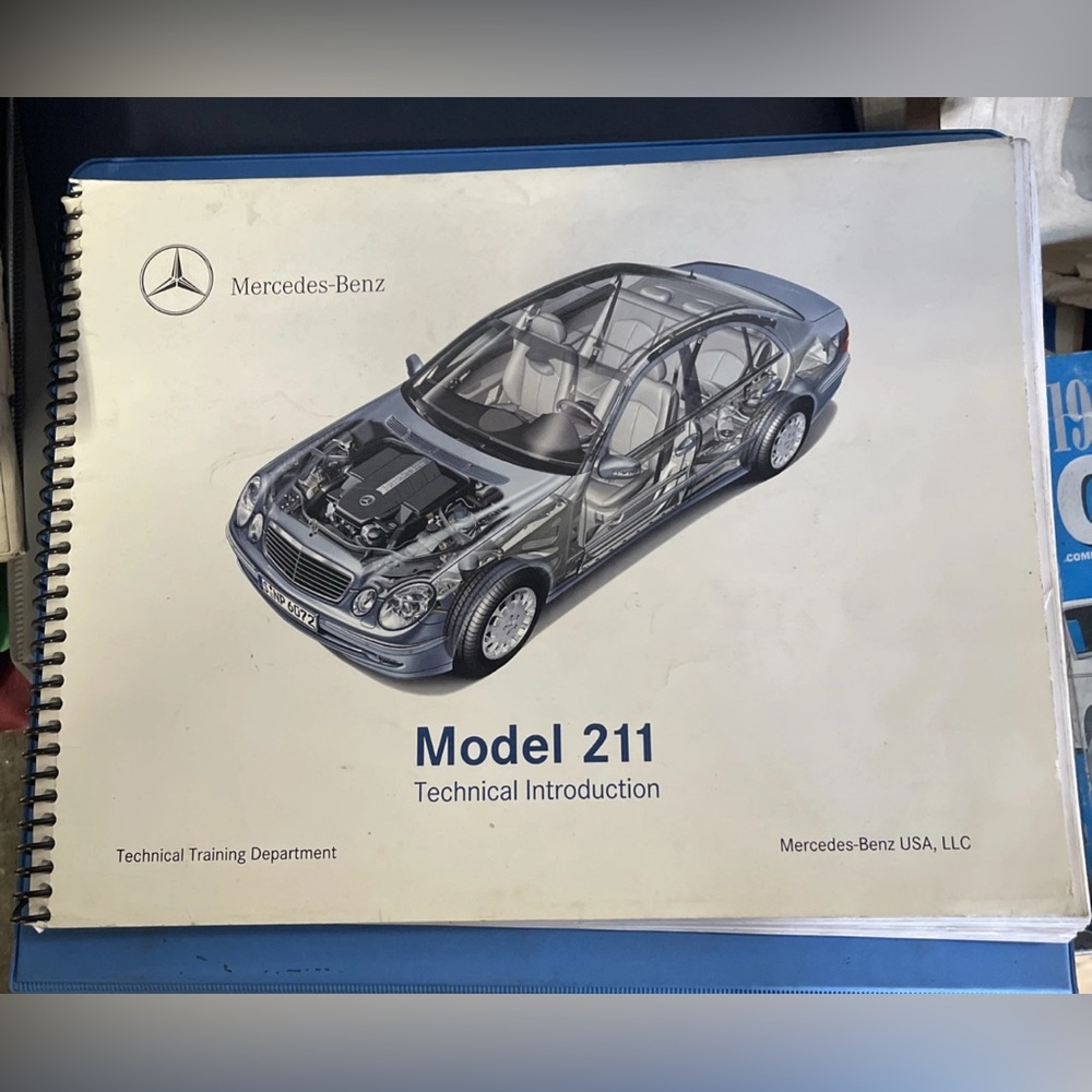 Mercedes-Benz Technical introduction model 211